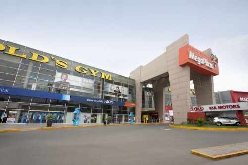 Mega Plaza Independencia